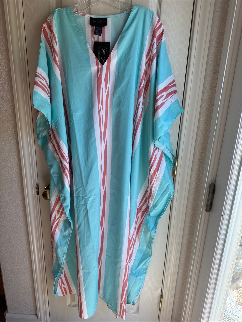 NWT CAPRI COLLECTION ORANGE  AQUA & WHITE FLORAL CAFTAN ONE SIZE
